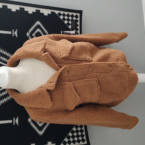 😍 GUC American Eagle Ladie's Cropped Sherpa Teddy Jacket, Brown, Small - Picture 9 of 11